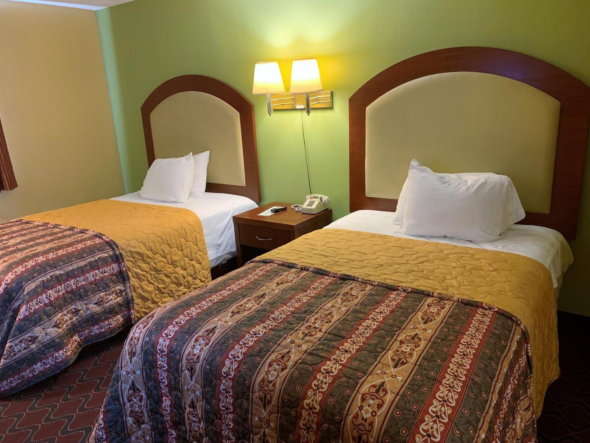 Patriot Inn Spencer Εξωτερικό φωτογραφία