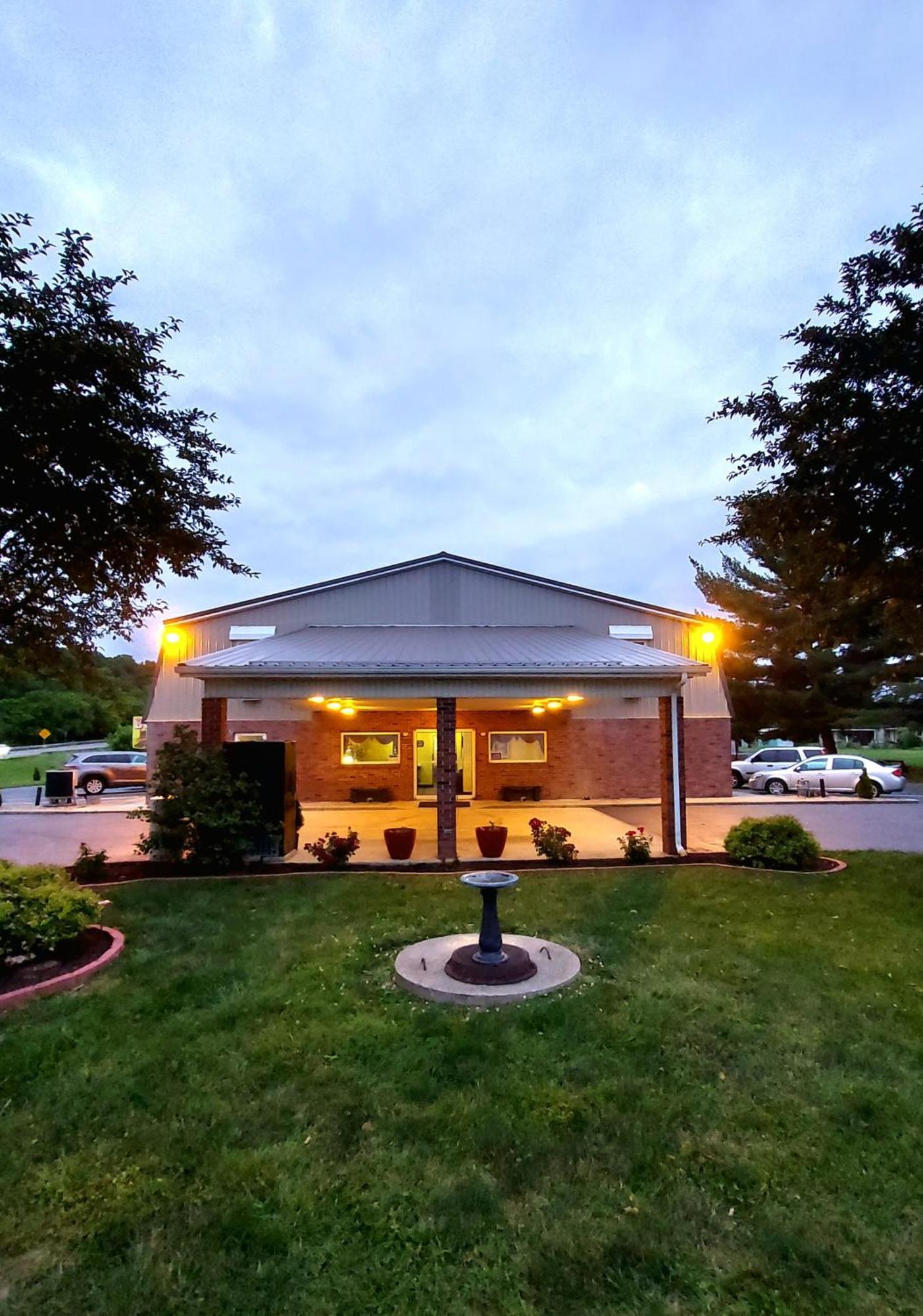 Patriot Inn Spencer Εξωτερικό φωτογραφία
